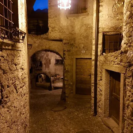 La Piazzetta Di Canale Penzion Tenno